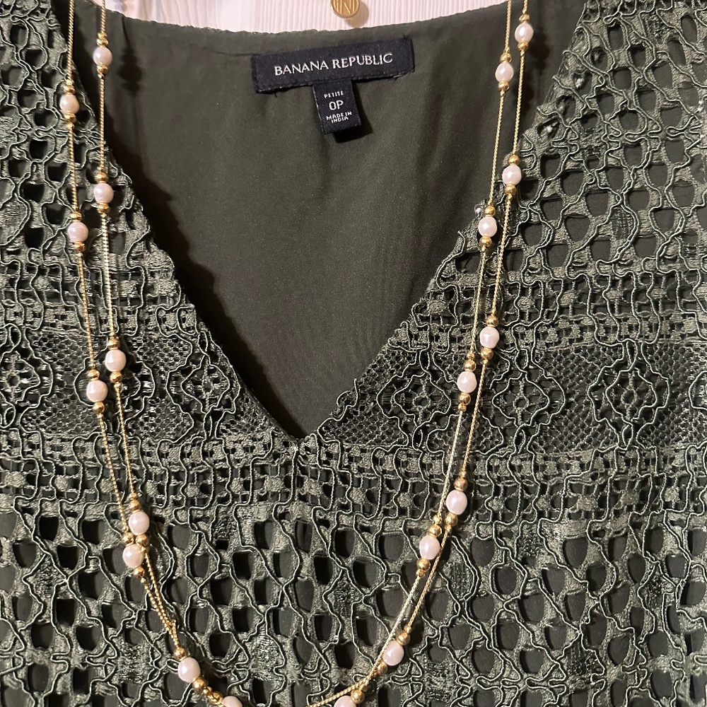 Banana Republic Sleeveless dress